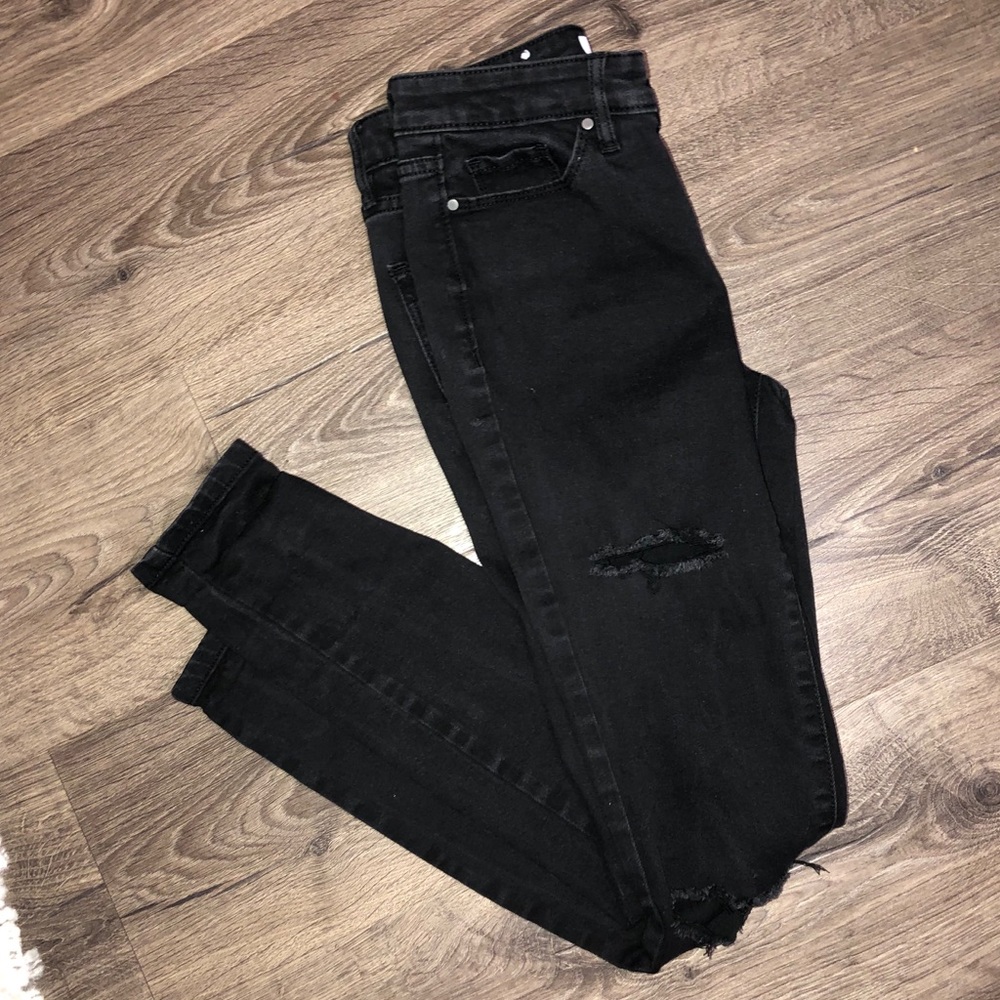 Womens black Mid Rise skinny distressed jeans